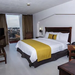 Fenix 4* Guadalajara