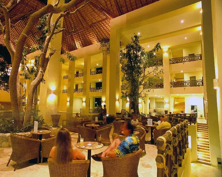 Hotel Occidental At Xcaret Destination Playa del Carmen 5*,